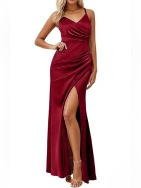Zeflows Elegant Wine Red Maxi Dress with Side Slit NWT Size Small ♥️